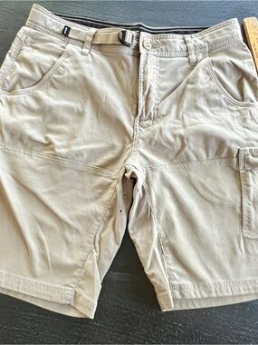Prana Men’s Khaki Stretch Zion Shorts